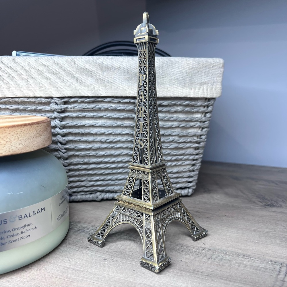 Eiffel Tower / Paris Home Decor